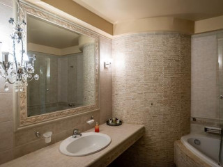 ESRA FAMILY SUITE