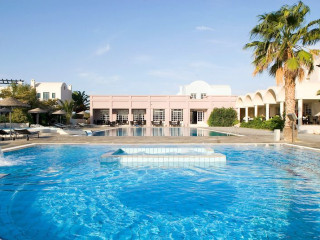 9 Muses Santorini Resort