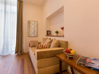 900 PIAZZA DEL POPOLO