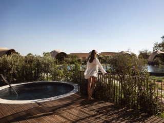 91 Athens Riviera The Resort