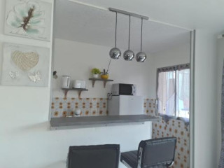 A 50 MÈTRES DE LA PLAGE ET DE LA PROMENADE DES ANGLAIS