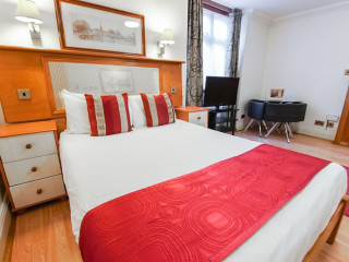 Abbey Court Hotel
