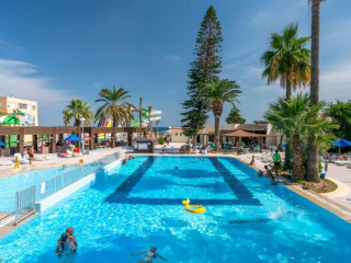 ABOU SOFIANE HOTEL & AQUAPARK