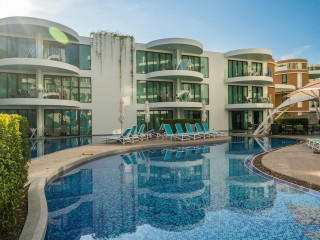 ABSOLUTE TWIN SANDS RESORT AND SPA