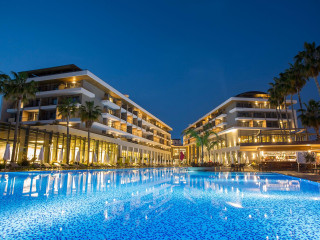Club Hotel Shark