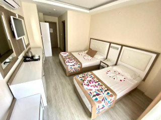 MANOLYA HOTEL