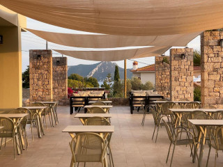 Achilles Hill Hotel