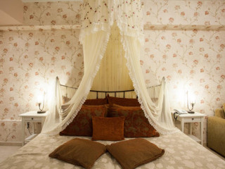Achtis Hotel