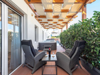 Acropolis Divine Penthouse