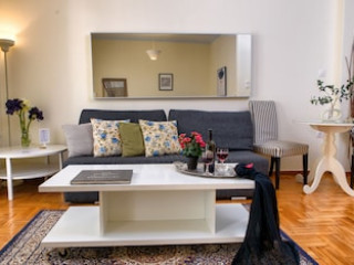 ACROPOLIS PLAKA LOVELY FLAT