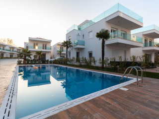 ACROTEL PORTO BRAVA LUXURY VILLAS