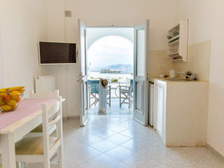 Acrothea Suites & Villas Santorini