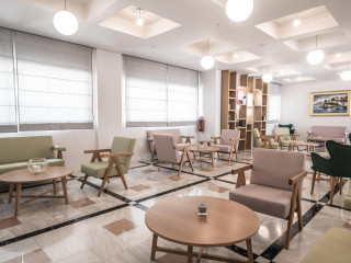 Adele Beach Hotel