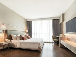 ADELPHI SUITES SUKHUMVIT BY COMPASS HOSPITALITY (SHA)