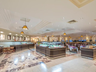 Adonis Hotel