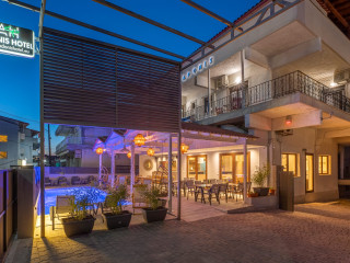 Adonis Hotel & Village