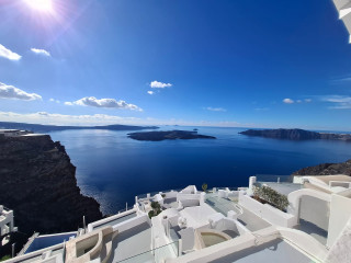 Aeolos Art & Eco Suites Adults Only