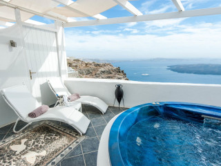 Aeolos Art & Eco Suites Adults Only