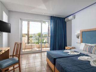 Aeolos Beach Resort