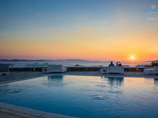 Aeolos Resort