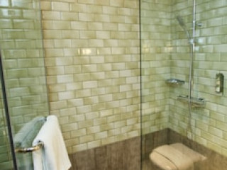 AEROTEL TRANSIT HOTEL, TERMINAL 1