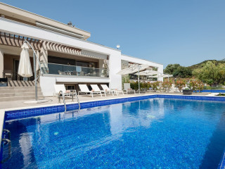 Afisia Luxury Villas