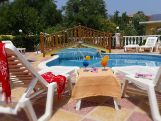 Agali Hotel