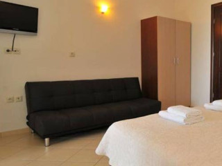 AGNANTI STUDIOS & APARTMENTS