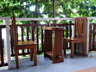Agos Boracay Rooms + Beds