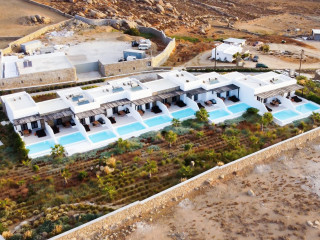 Agrari Black Villas