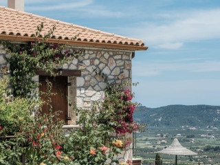 Agrikia Villa