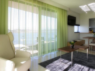 Agua Hotels Riverside