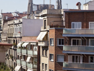 AinB Sagrada Familia Apartments