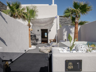 Aja Retreat Luxury Suites