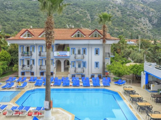 AKDENIZ BEACH HOTEL