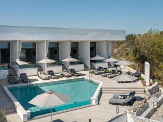 Akrotiri Olympus Luxury Suites - Adults Only