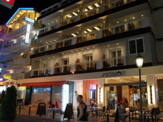 Aktaion Hotel