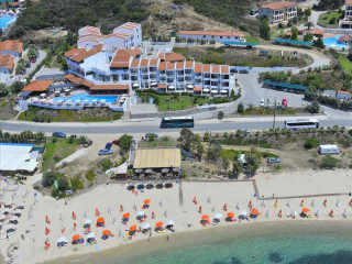 Akti Ouranoupoli Beach Resort