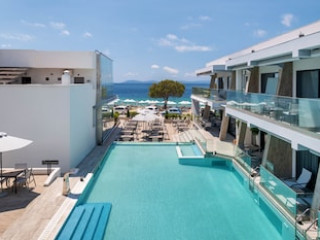 AKTI TORONI BOUTIQUE HOTEL