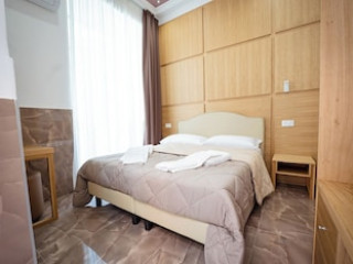 Al Campanile H. Napoli Centro by ClaPa Group Dislocated Hospitality