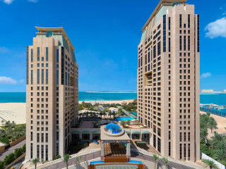 Al Habtoor Grand Resort, Autograph Collection