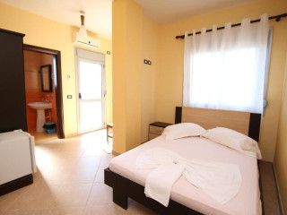 AL Hotel Vlore