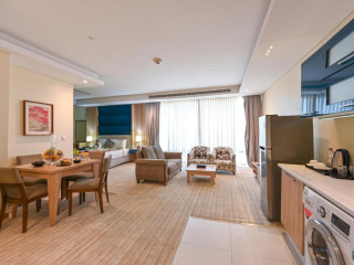 Al Mansour Suites Hotel