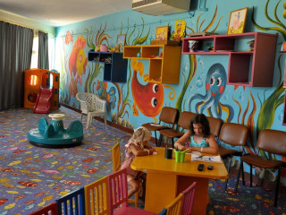 ALADDIN BEACH RESORT