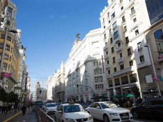 Alaia Oshum Gran Via