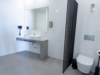 Alameda Exclusive House