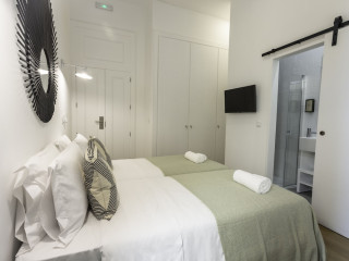 Alameda Exclusive House