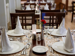 ALBA QUEEN HOTEL