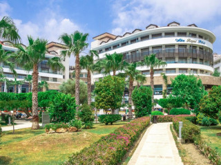 ALBA ROYAL +16 ADULTS ONLY