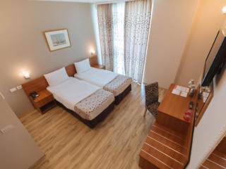 Albanian Star Hotel